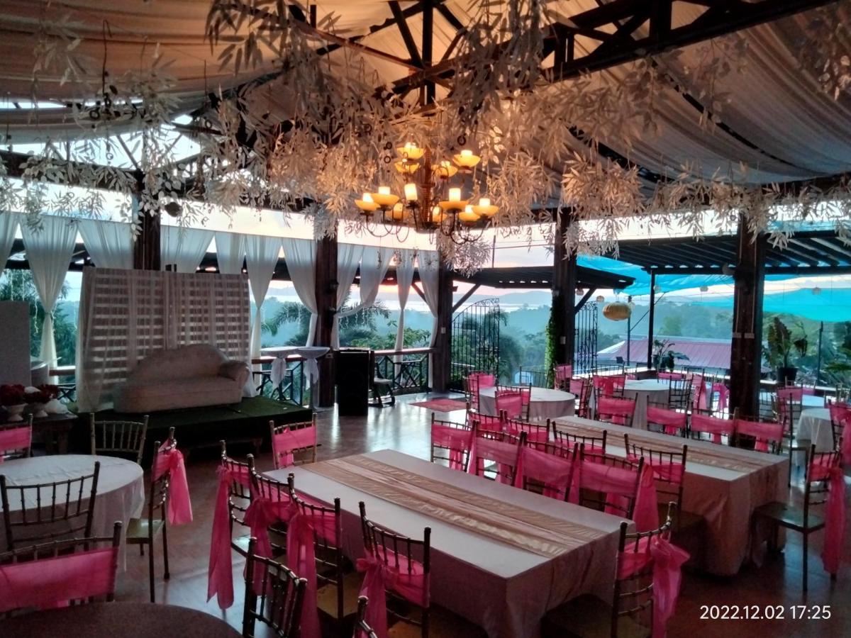Casa De Robles Tanay Rizal Hotel Ngoại thất bức ảnh