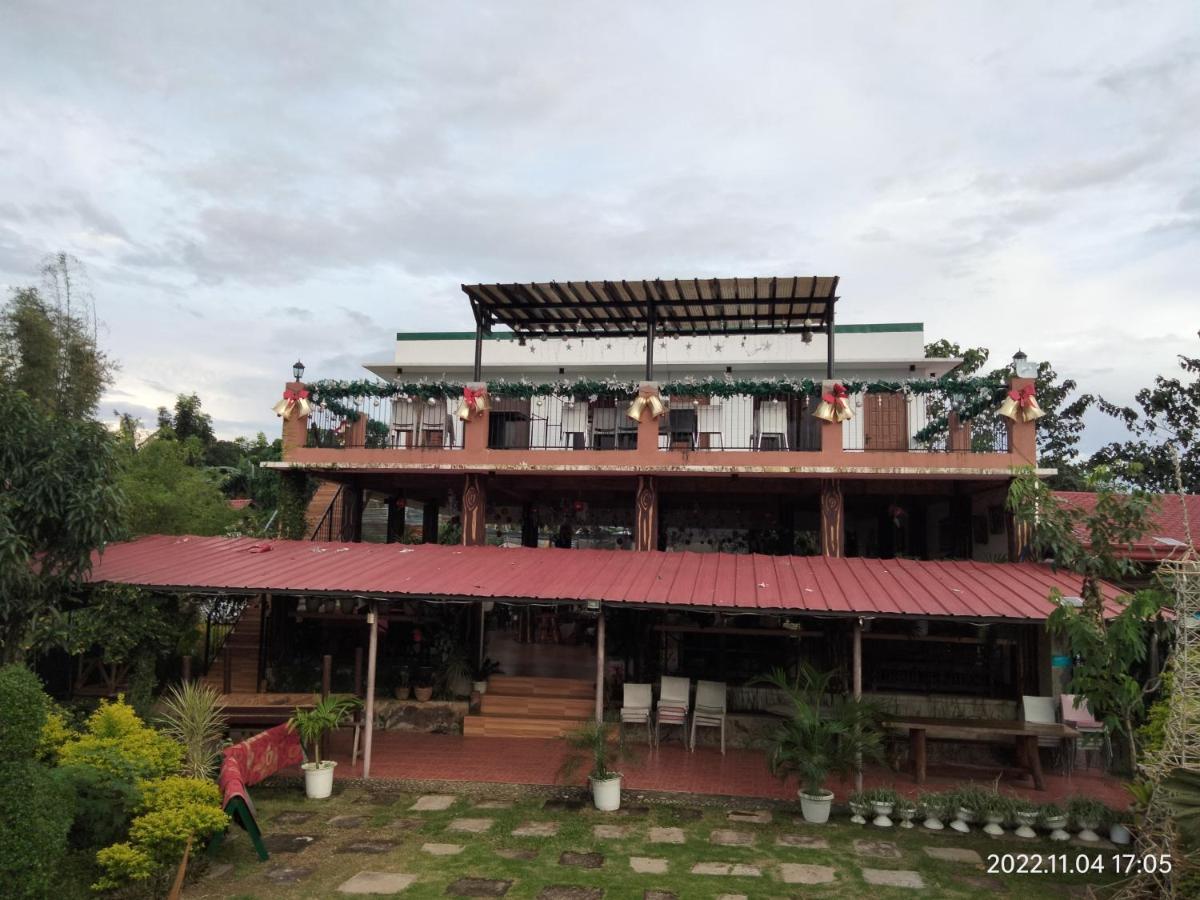 Casa De Robles Tanay Rizal Hotel Ngoại thất bức ảnh