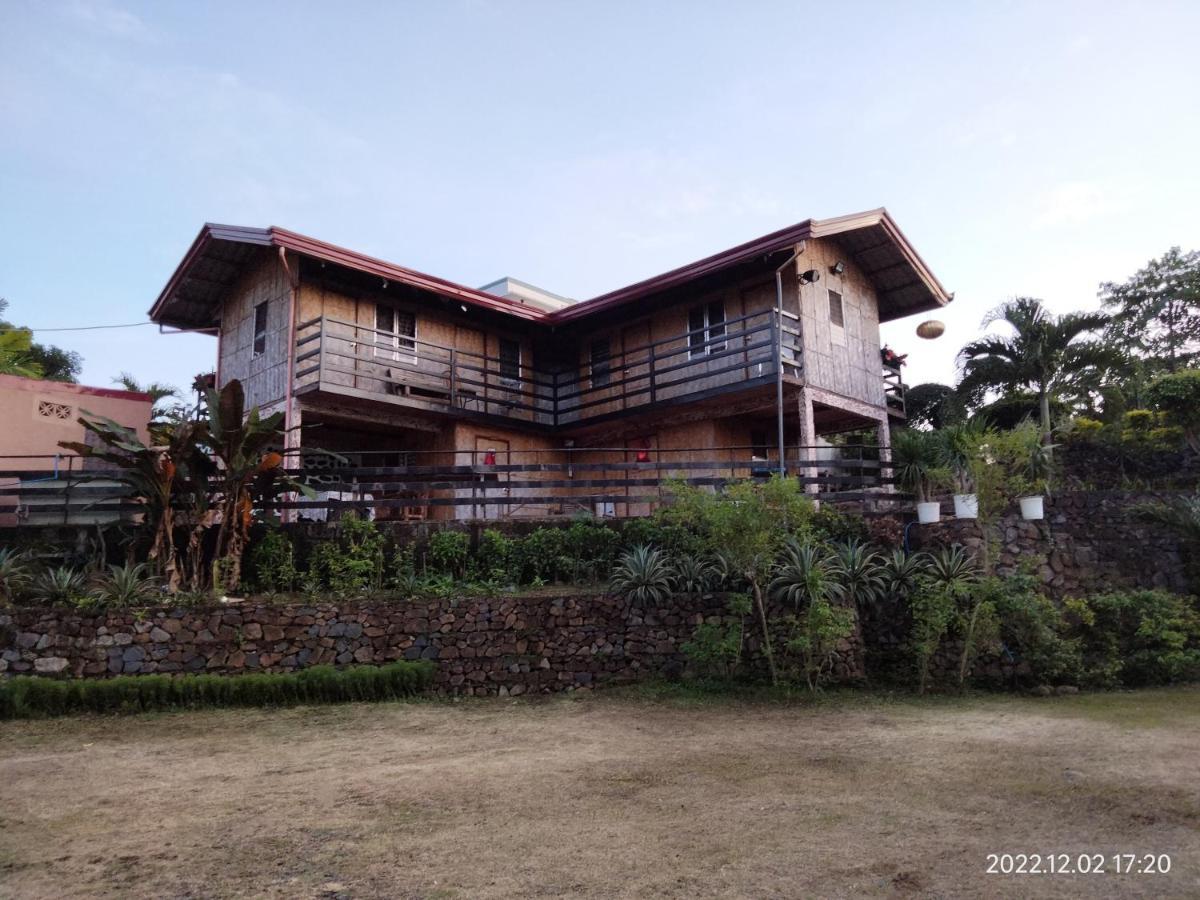 Casa De Robles Tanay Rizal Hotel Ngoại thất bức ảnh