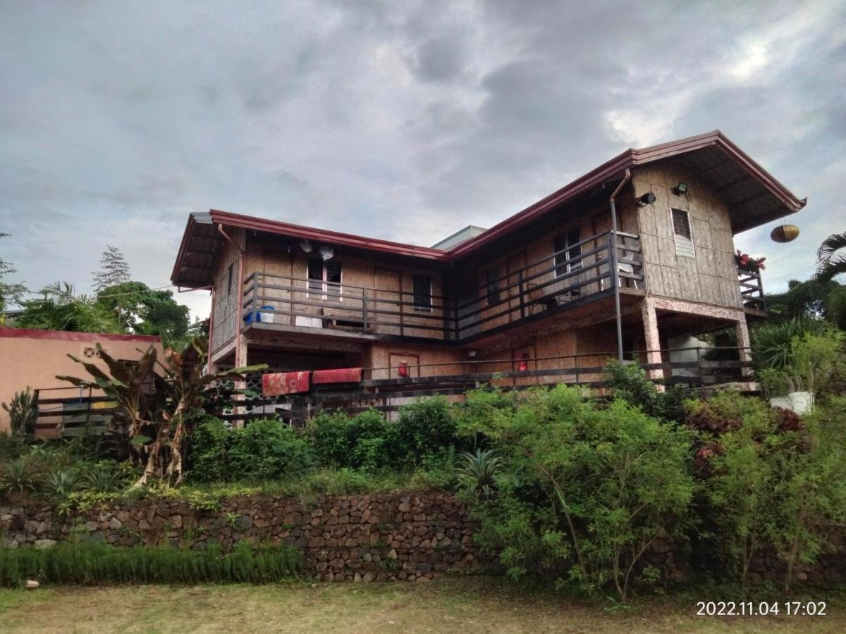 Casa De Robles Tanay Rizal Hotel Ngoại thất bức ảnh