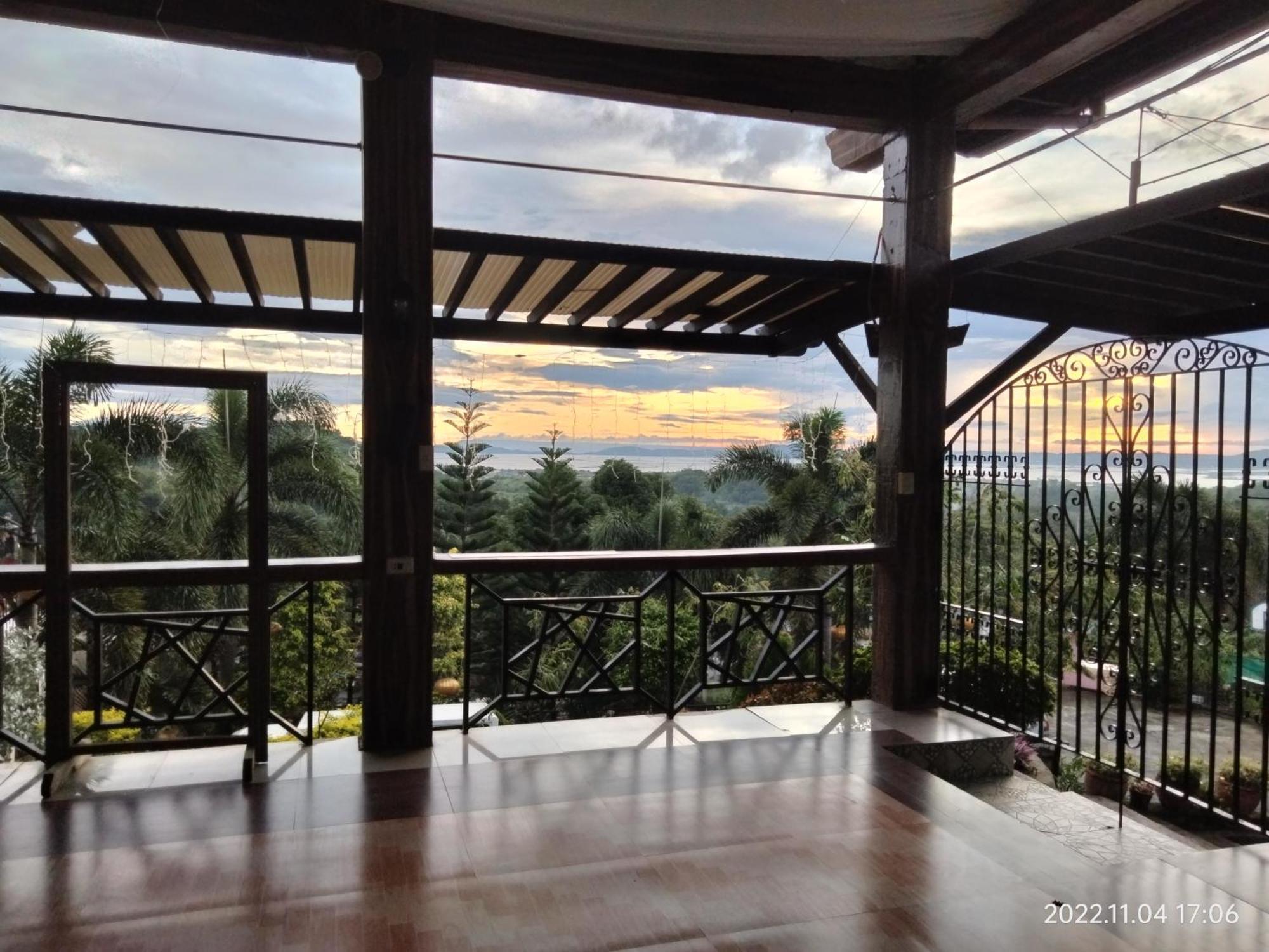 Casa De Robles Tanay Rizal Hotel Ngoại thất bức ảnh