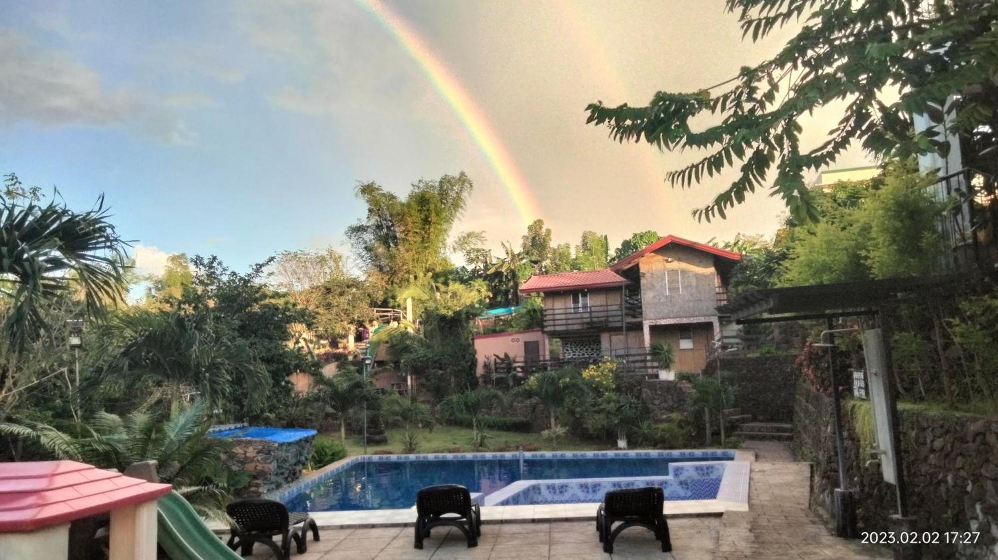 Casa De Robles Tanay Rizal Hotel Ngoại thất bức ảnh