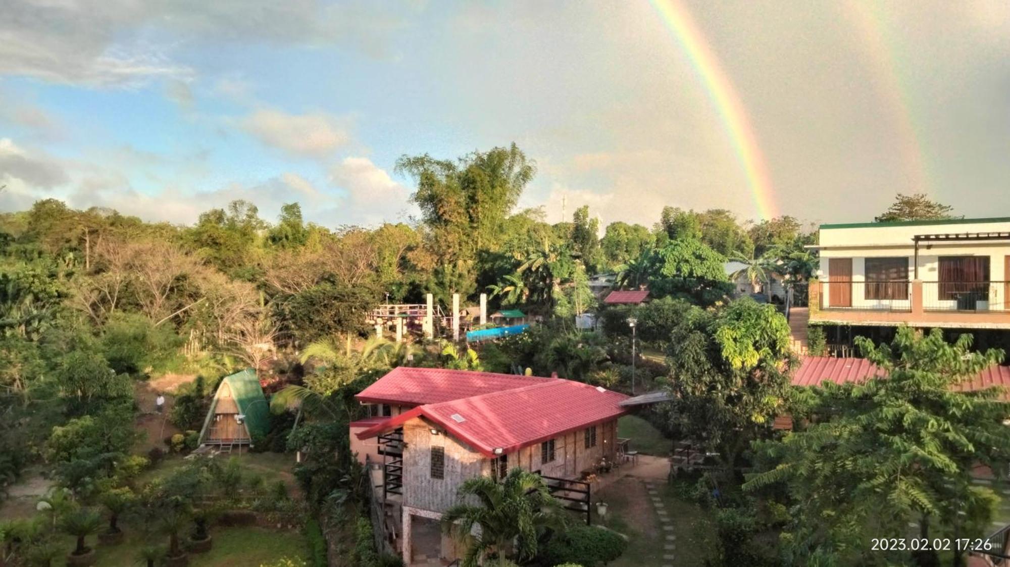 Casa De Robles Tanay Rizal Hotel Ngoại thất bức ảnh
